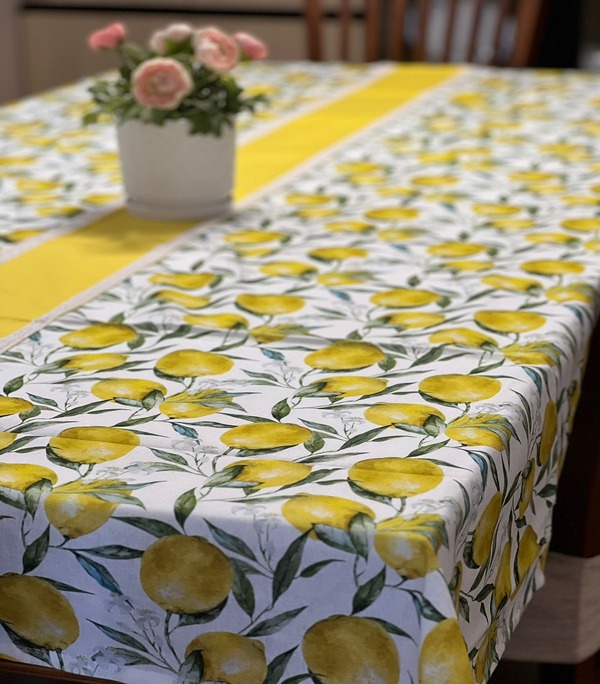 TABLE CLOTH WITH LINER HD805