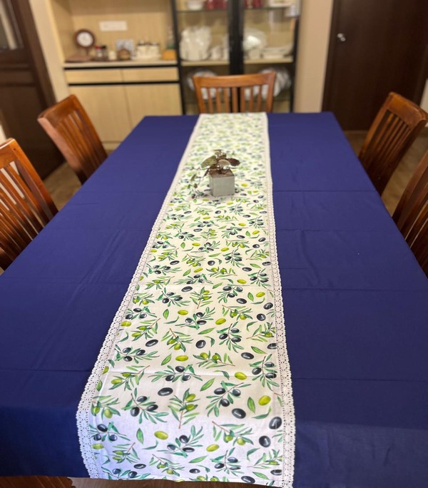 TABLE CLOTH WITH LINER HD 799,800