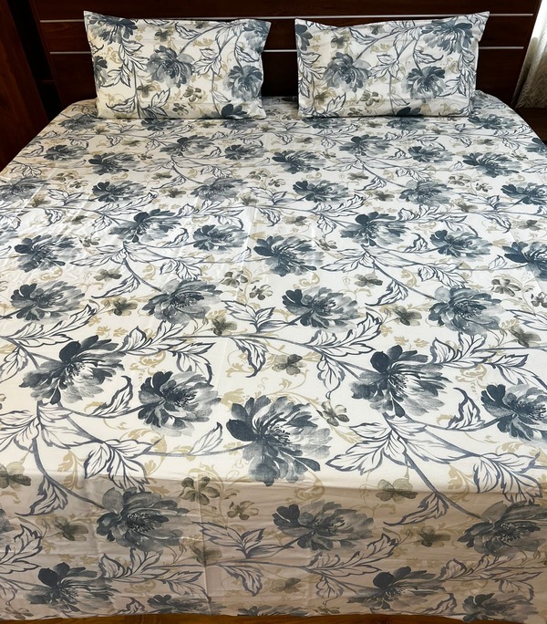 Super King Bedsheet With Blue Floral Print